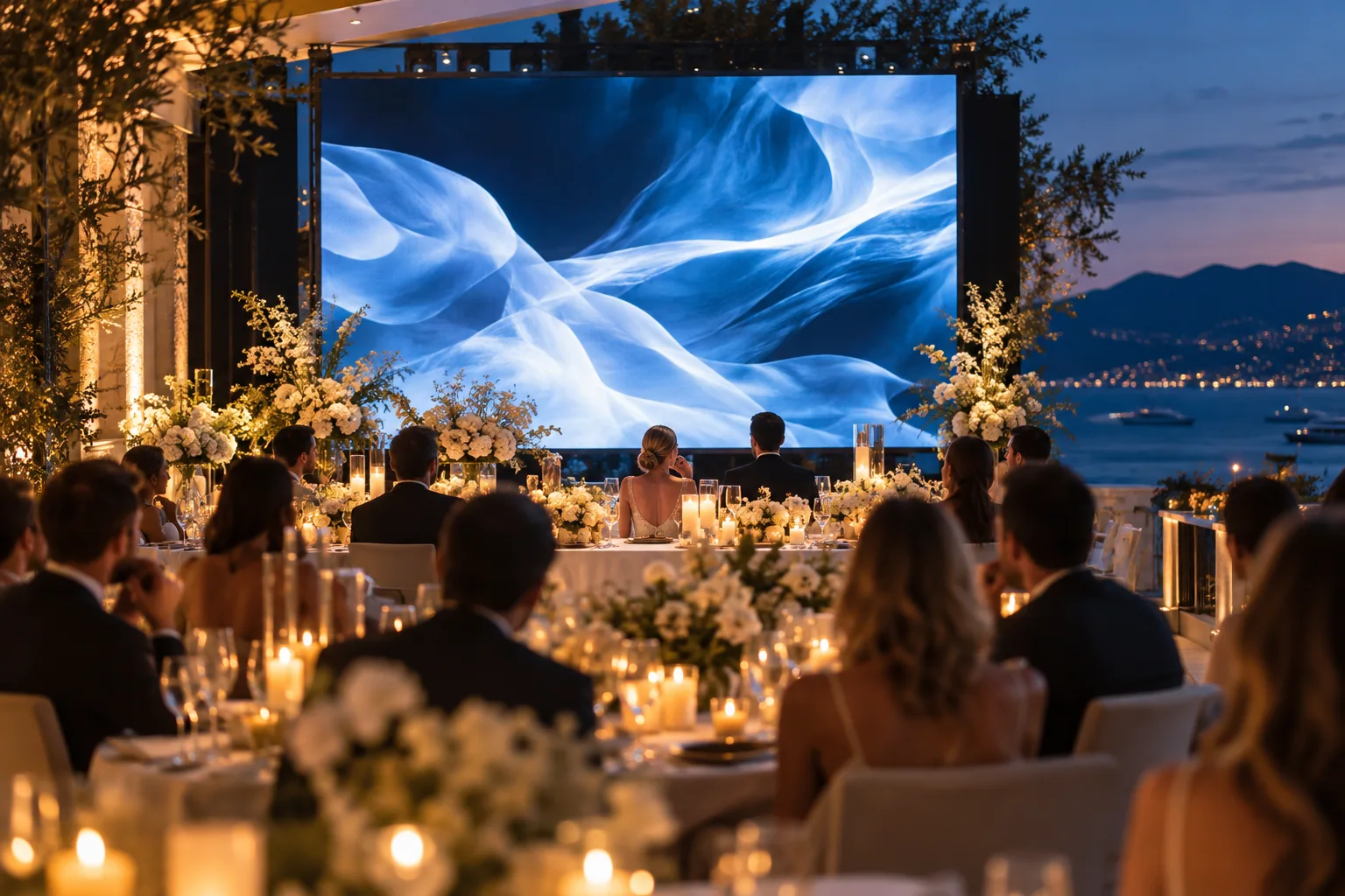 Écran LED géant pour un mariage à Cannes, visuel d’inspiration